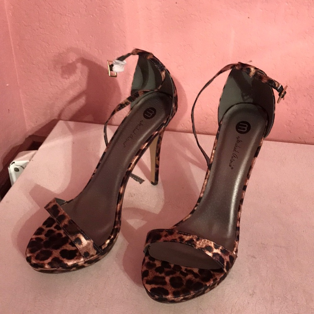 Michael Antonio - image 1